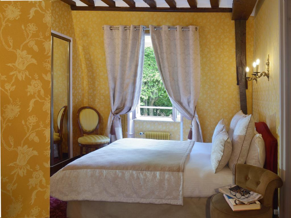 Hotel D'Argouges Bayeux Bagian luar foto